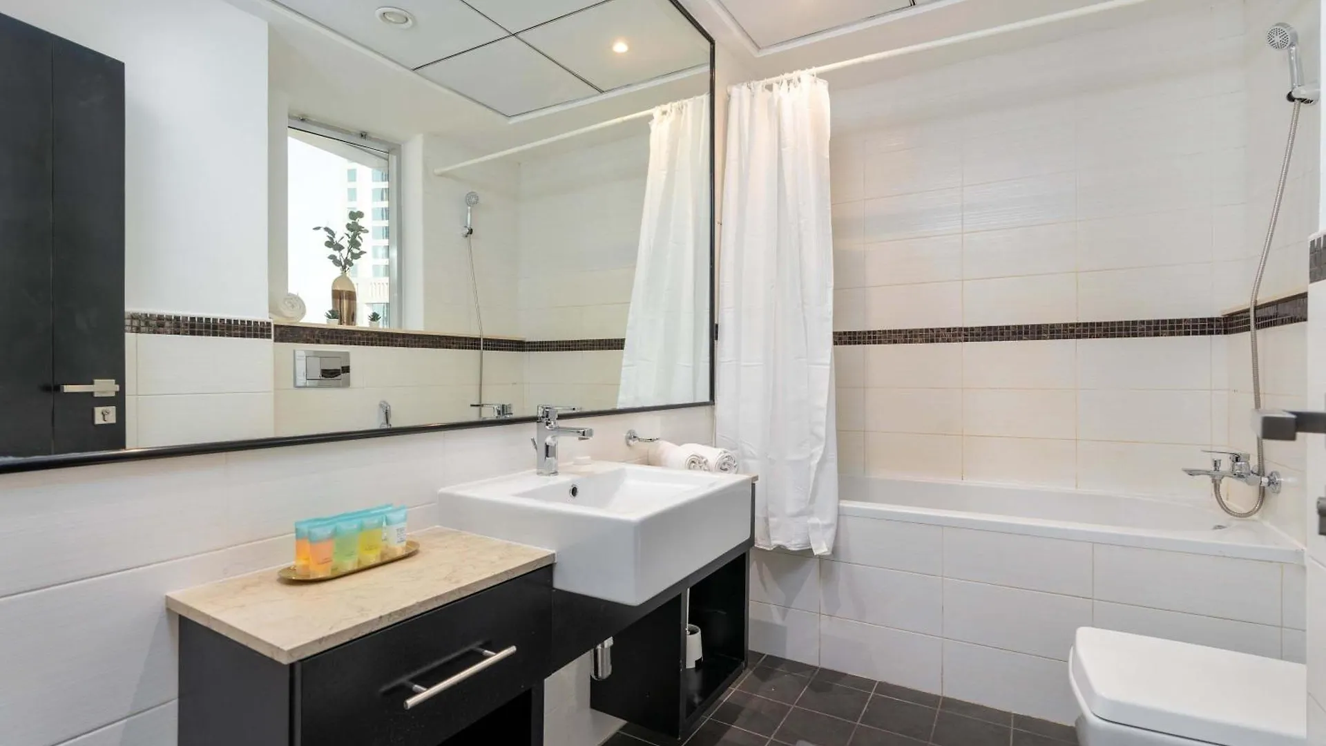 Apartment Bnbnova - 2Br - Jbr Beach & Marina Walk Dubai United Arab Emirates