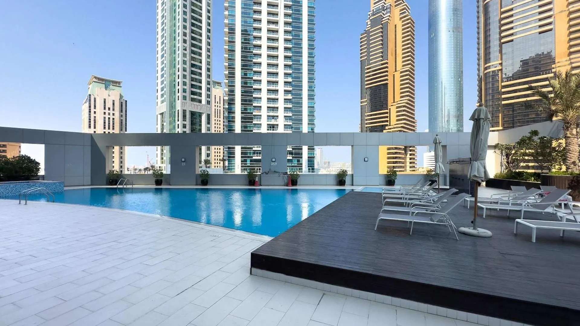 Bnbnova - 2Br - Jbr Beach & Marina Walk Dubai Apartment