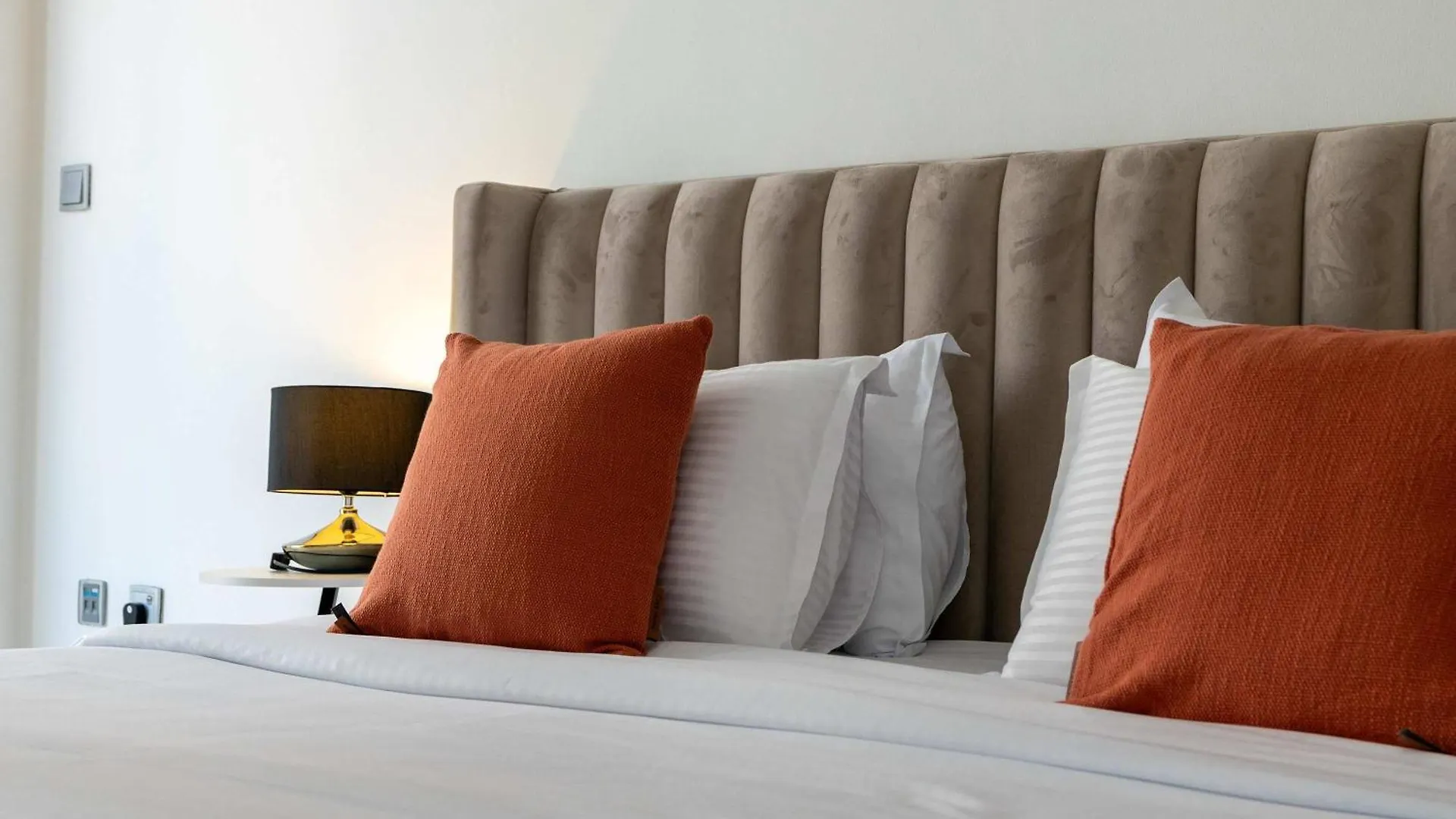 Bnbnova - 2Br - Jbr Beach & Marina Walk Dubai 0*,  United Arab Emirates